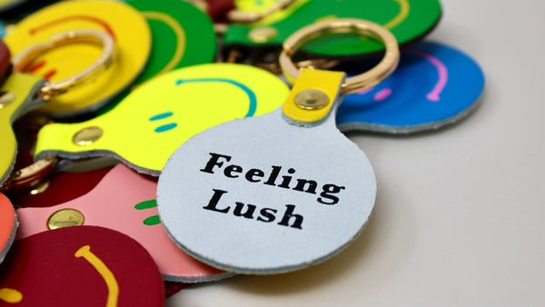 Feeling Lush Smilie Face Key Fob - Acid Green