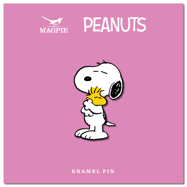 Peanuts Give Hugs Pin - Hugs