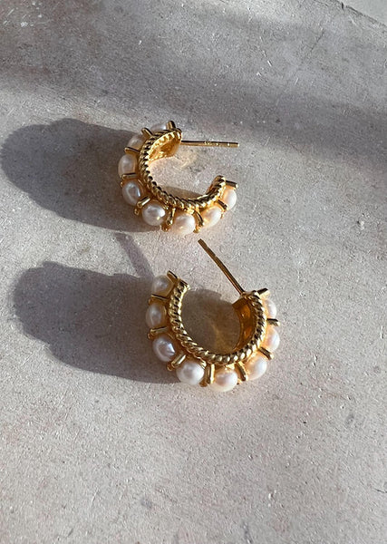 Rosalia Earrings - Pearl