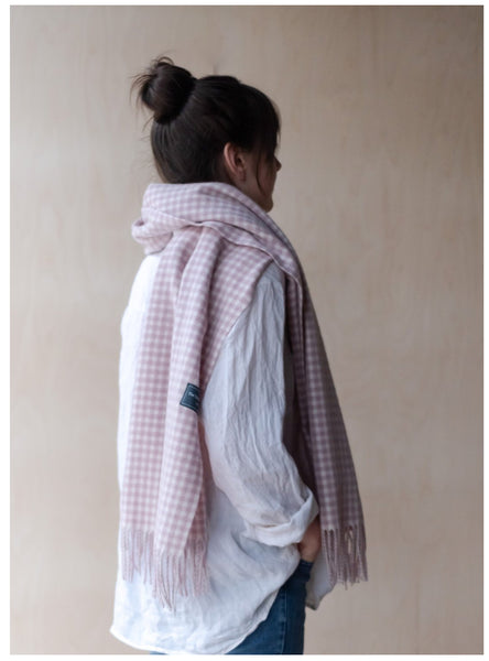 Lambswool Oversized Scarf in Dusky Pink Gingham